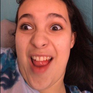 Meet your Posher, Brianna